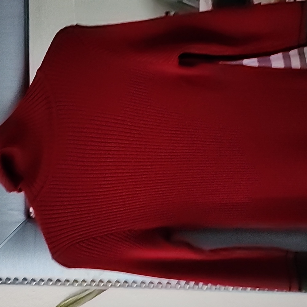 Dress - Picture 2 of 7